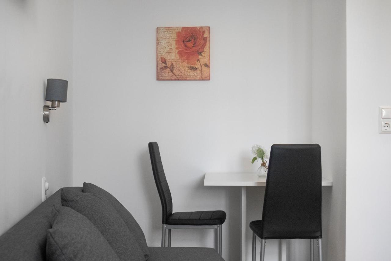 Superb 7Br Shared Apartment- Near Hauptbahnhof Viena Exterior foto