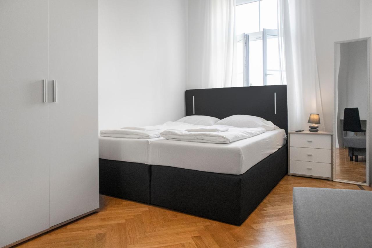 Superb 7Br Shared Apartment- Near Hauptbahnhof Viena Exterior foto