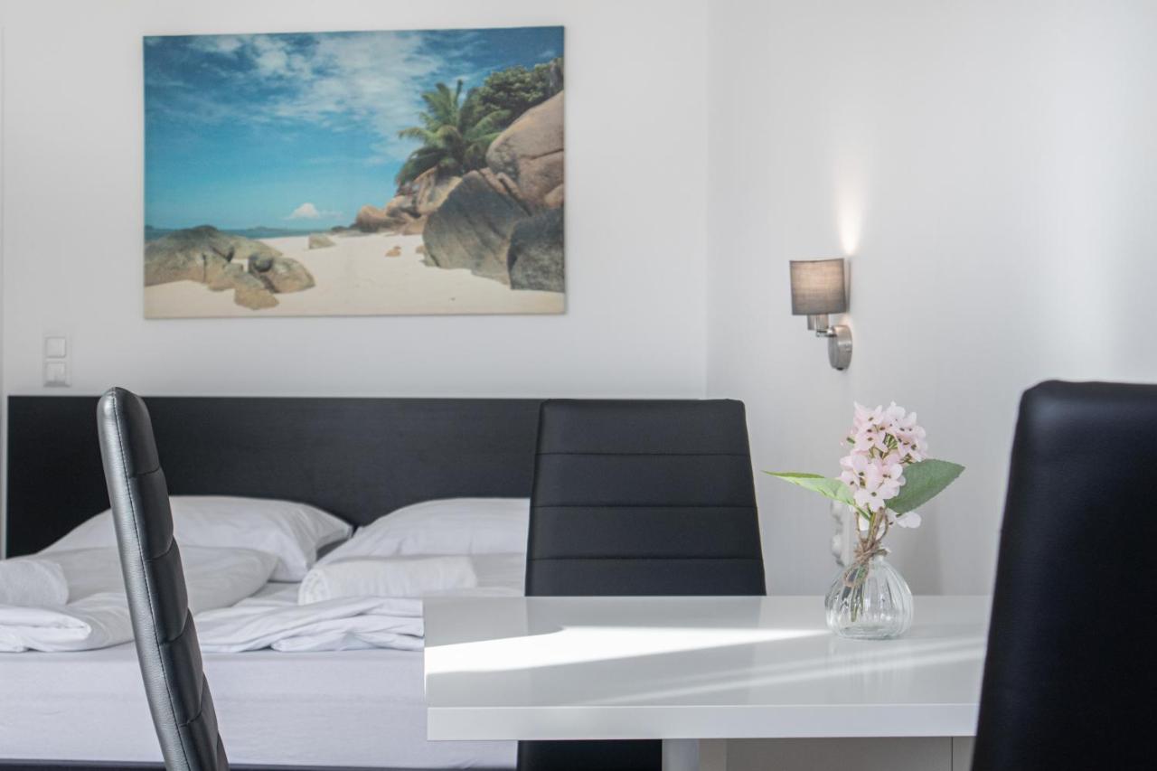 Superb 7Br Shared Apartment- Near Hauptbahnhof Viena Exterior foto