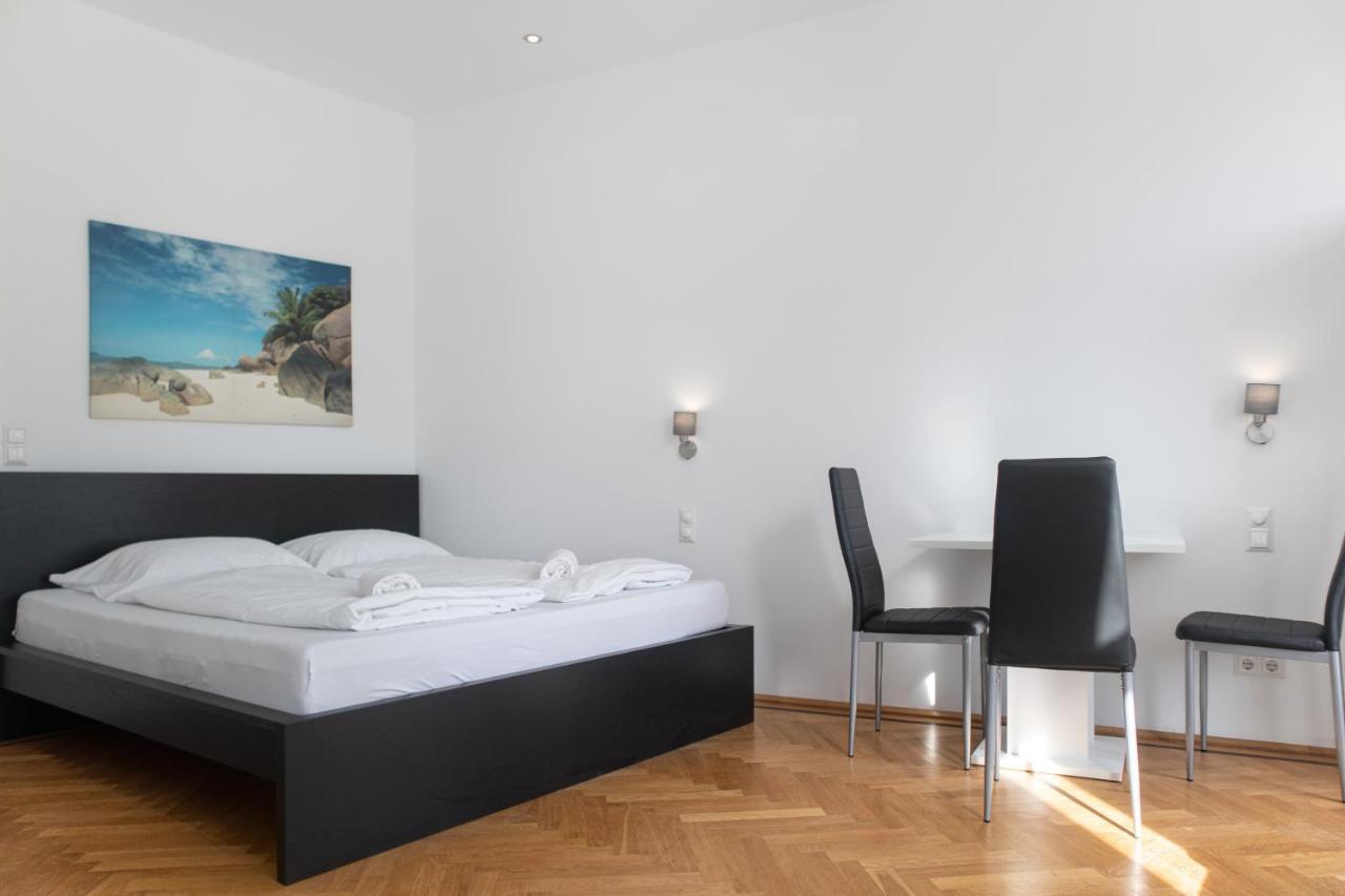 Superb 7Br Shared Apartment- Near Hauptbahnhof Viena Exterior foto