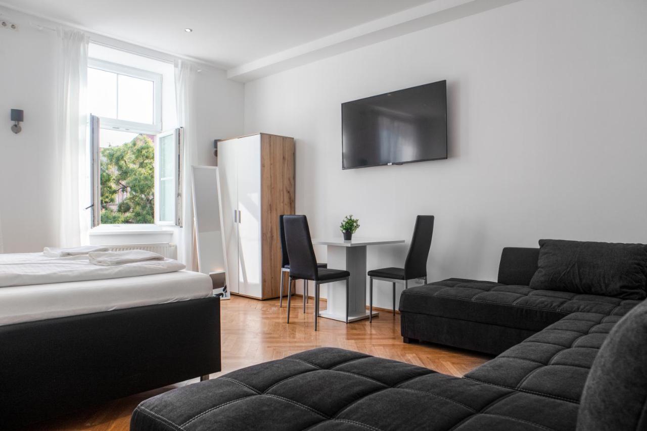 Superb 7Br Shared Apartment- Near Hauptbahnhof Viena Exterior foto